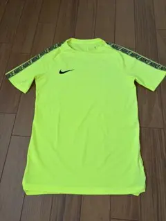 NIKEサッカーシャツのサムネイル