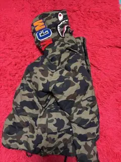 極希少）大阪の方お得！A BATHING APEシャークタイプダウンジャケエイプ