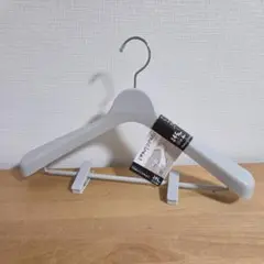 Item thumbnail for item c4549321-7e9a-4459-924e-6056dbf703fb