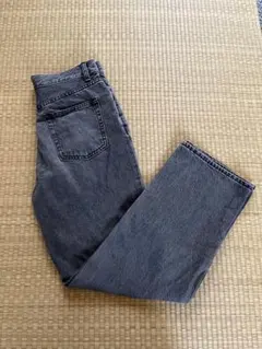 GU ハイライズストレートジーンズ M