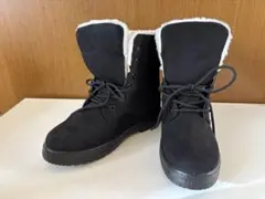 新品・未使用　ムートンブーツ ファー裏地付き24㎝