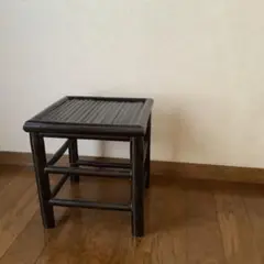 アジアンチック　竹製　飾り棚