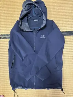 ARC'TERYX ガンマltフーディのサムネイル