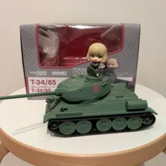 【中古】ねんどろいどもあ ガルパン T-34/85（フィギュア付き）のサムネイル