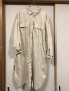 コーデュロイ　オフホワイト　ワンピース　羽織り