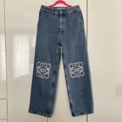 LOEWE アナグラム刺繍 デニムパンツ　34のサムネイル