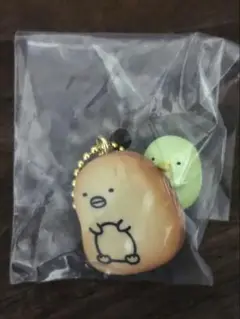 バンダイ　すみっコぐらし　ビスケットつきチャーム　ぺんぎん？