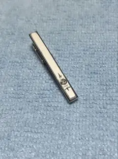 ネクタイピン