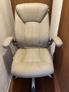 ベージュ 合成皮革 オフィスチェア