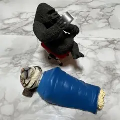 アニマルキャンプ ゴリラ トラ 朝隈俊男 ガチャ