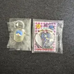 サンリオ　シャカシャカフレークシール風チャーム　なりきりオイスター　めじるし