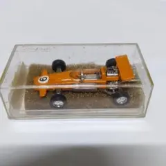 Schuco ミニカー F1 オレンジ 9番BrabhamーFord BT33のサムネイル