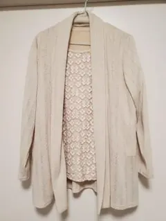 レース編みベージュ長袖カーディガン