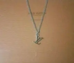 【新品】希少 Louis Vuitton ヴィンテージチャームネックレス