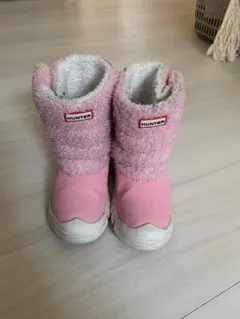 HUNTER ピンク 冬ブーツ (子ども用)