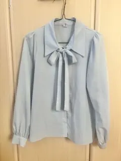 水色 リボンタイ付き長袖シャツ ブラウス オフィス 入園 入学 韓国 ボウタイ