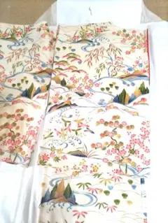 淡い赤紫色に雪化粧の花と絞り　名古屋帯 淡い赤紫色に雪化粧の花と絞り 名古屋帯 - メルカリ
