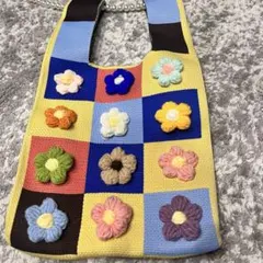 【新品】花モチーフ パッチワーク ポシェット パール ポーチ バック