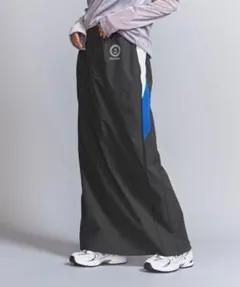 Item thumbnail for item b073e3b9-b86a-44b8-9d93-fc2d19ee40a2