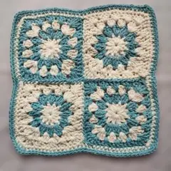 かぎ針編み　ハンドメイド　マルチカバー
