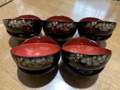 昭和レトロ 木製汁椀 10個セット 黒と赤 金色の花模様のサムネイル