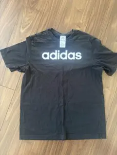 【値下不可】adidas アディダス Tシャツ ブラック 2XLのサムネイル
