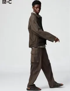 ユニクロC ワイドフィットカーゴパンツ ダークブラウン
