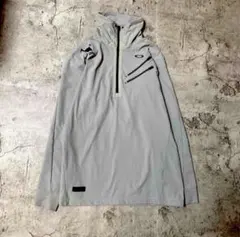 美品 OAKLEY SKULL オークリースカルゴルフウェアXL
