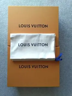 ルイヴィトン　引き出し式空箱２個セット➕️シューズケース(巾着)セット