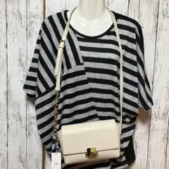 新品　23区　ホワイト　ポシェットのサムネイル