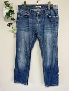 ZARA ザラ　ダメージ加工 ブルーデニム　アンクル丈