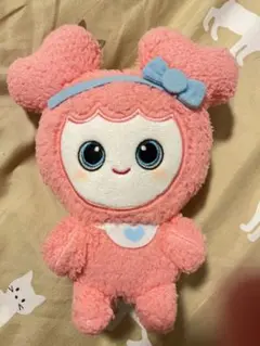 TWICE LOVELYS ふわもこおすわりぬいぐるみ モモ