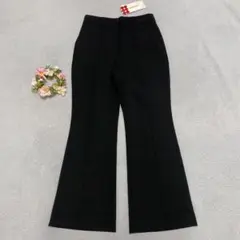 新品タグ【ドゥクラッセ】ピンタックスラックス フレア ストレッチ 金ボタン