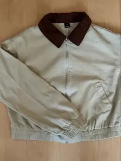 ベージュ　カバーオール　ブルゾン　短丈アウター　コットン