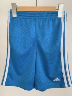 adidas メッシュハーフパンツ 青