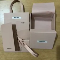 MIUMIU 財布　箱 リボン ショッパー
