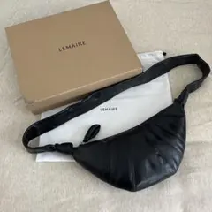 【ワケアリのため格安】31日まで出品lemaire クロワッサンバックsmall LEMAIRE - 【残りわずか】Small Croissant Bag(NAPPA LEATHER