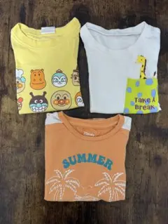 アンパンマン　バイキンマンキッズTシャツ3枚セット まとめ売り 80cm キリン