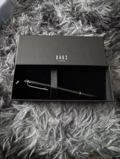 未使用 DAKSダックス多機能ペン ボールペン黒・赤＋シャープペンシル箱付き