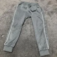 グレー ズボン ジャージ