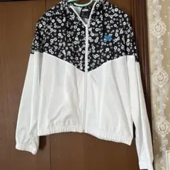 NIKE ウインドブレーカー　未使用のサムネイル