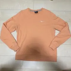 美品NIKE ナイキ クルーネック スウェット オレンジ Lのサムネイル