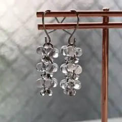 No 212 チェコビーズ ファルファーレのピアス ハンドメイド