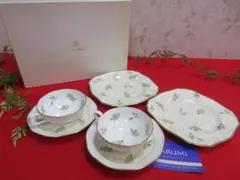 【ee3270/8】新品　NARUMI ペアカップ＆ソーサー ＆ケーキ皿セットのサムネイル