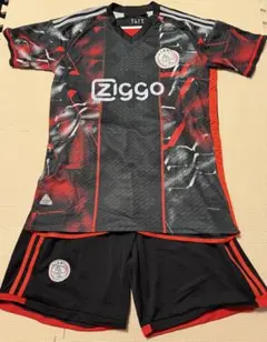 Item thumbnail for item c1f2a6ce-f832-435d-b3a9-eff91de3bce5