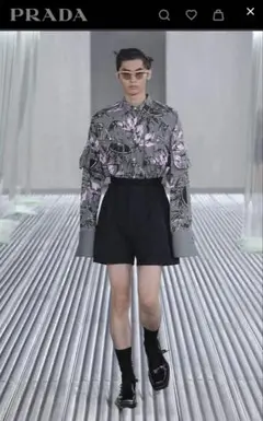PRADA 総柄　オーバーサイズ　デザインシャツ