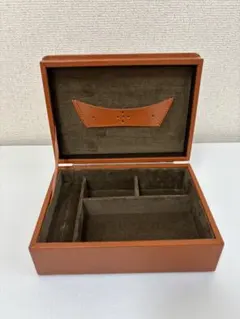 Item thumbnail for item a24ba9c5-ede7-420f-ad59-05856ec2b406