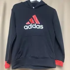キッズ　adidas パーカー
