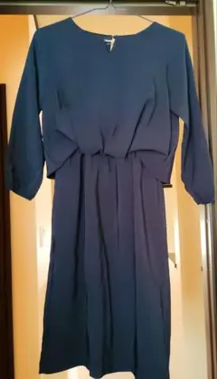 ネイビー 長袖 ワンピース ギャザー