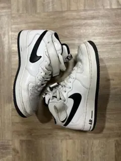 Nike Air Force 1 ハイカットスニーカー